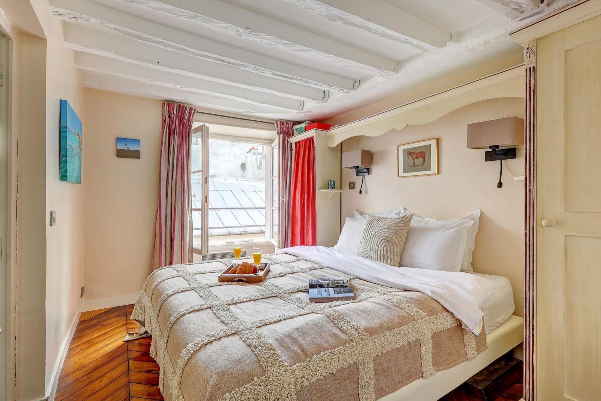 Pompidou & Louvre - 1br - Cityapartmentstay *