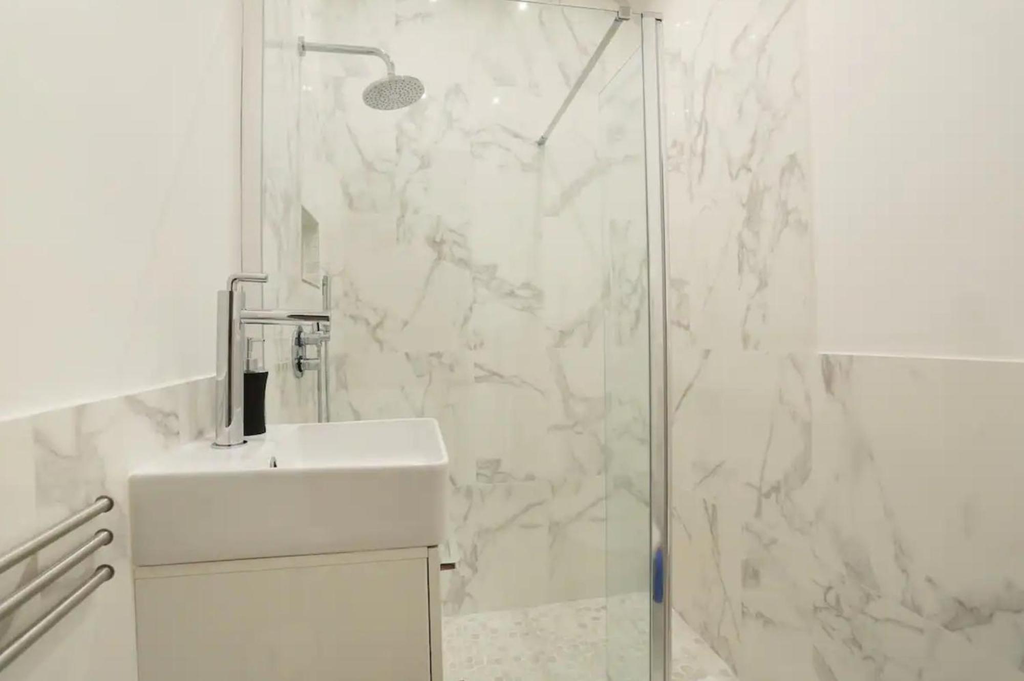 Appartamento Majesti Upper Marais Apartments- Rue Du Faubourg Saint-martin *