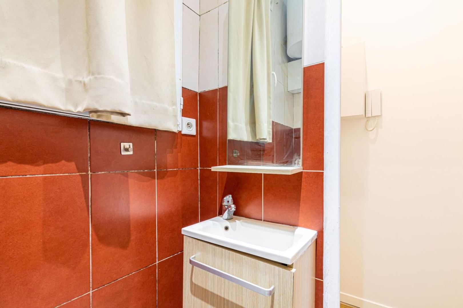 Guestready - Confortable Dans Le 16eme Arr. * Parigi