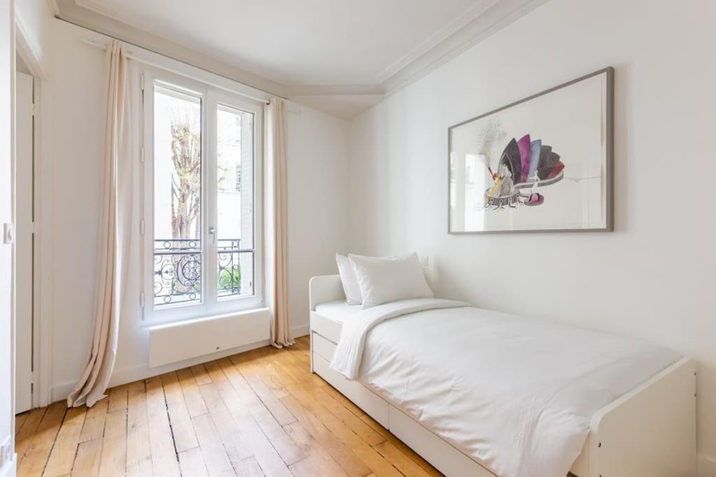 Tour Eiffel - Invalides - Renove Apartment *
