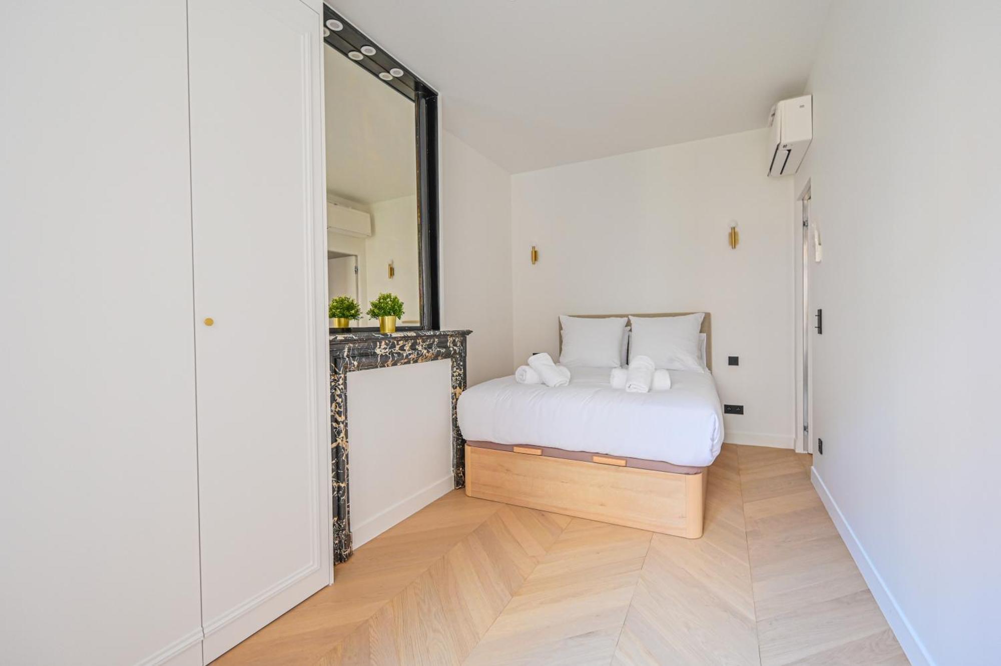 Appartamento Sumptuous & Serene Parisian Flat *