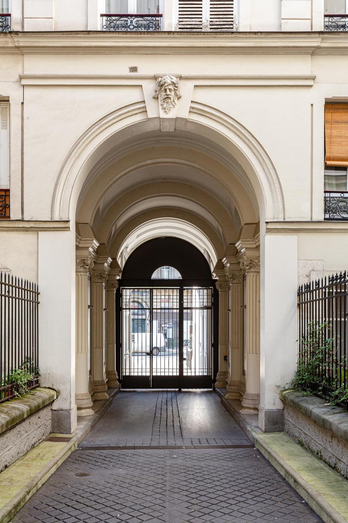 Apartment Calme Et Accueillant Metro Charonne