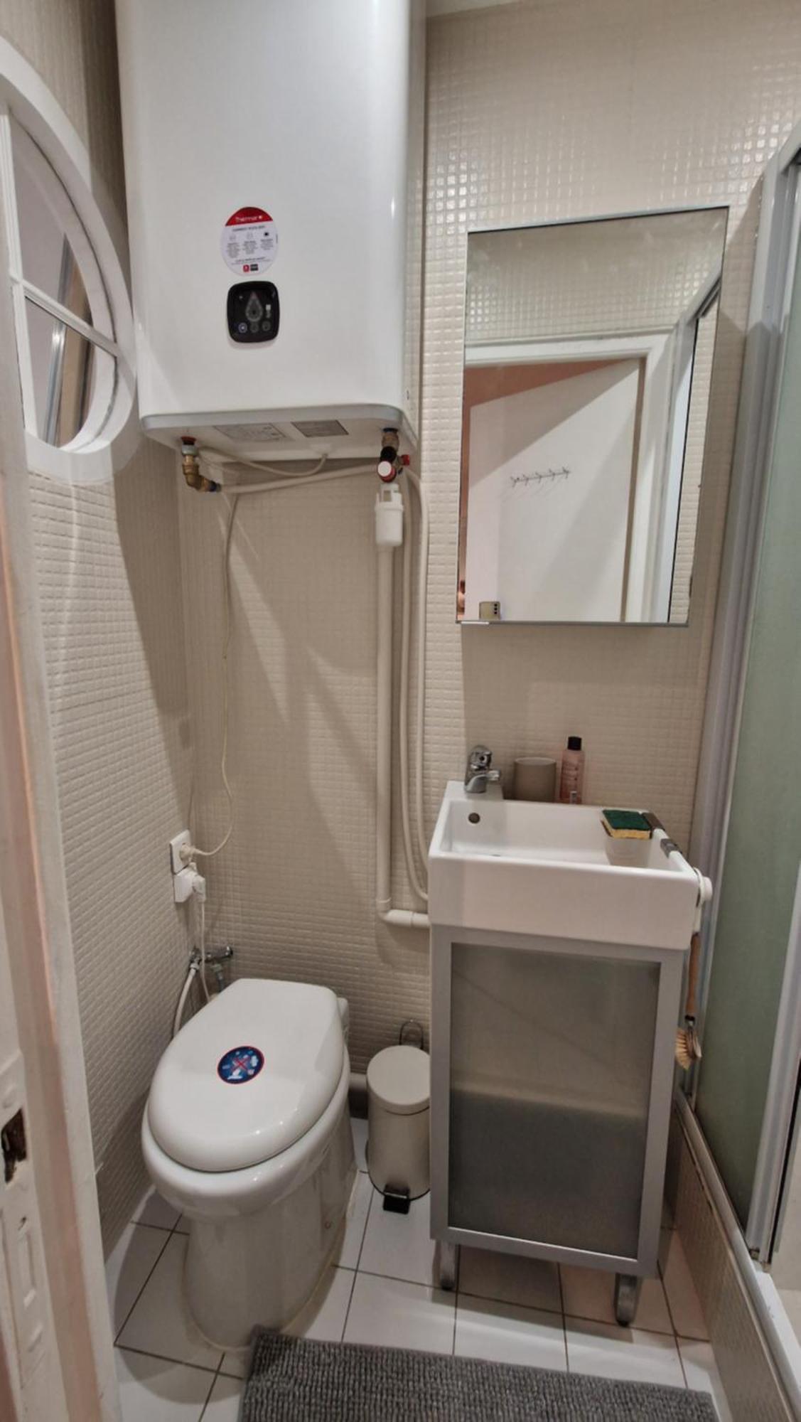Michel Ange Homestay Paris