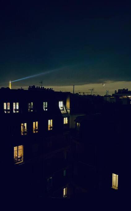 Tour Eiffel Et Toits De * Parigi