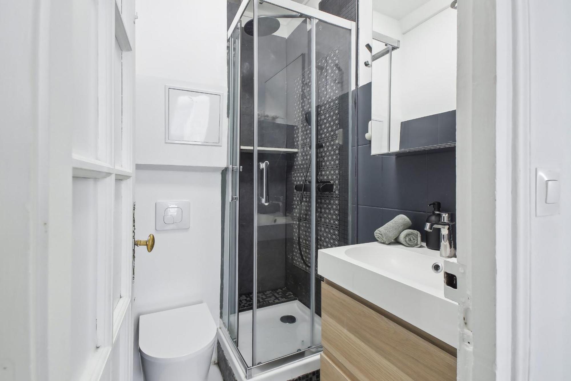Le Marais 1br Cozy *