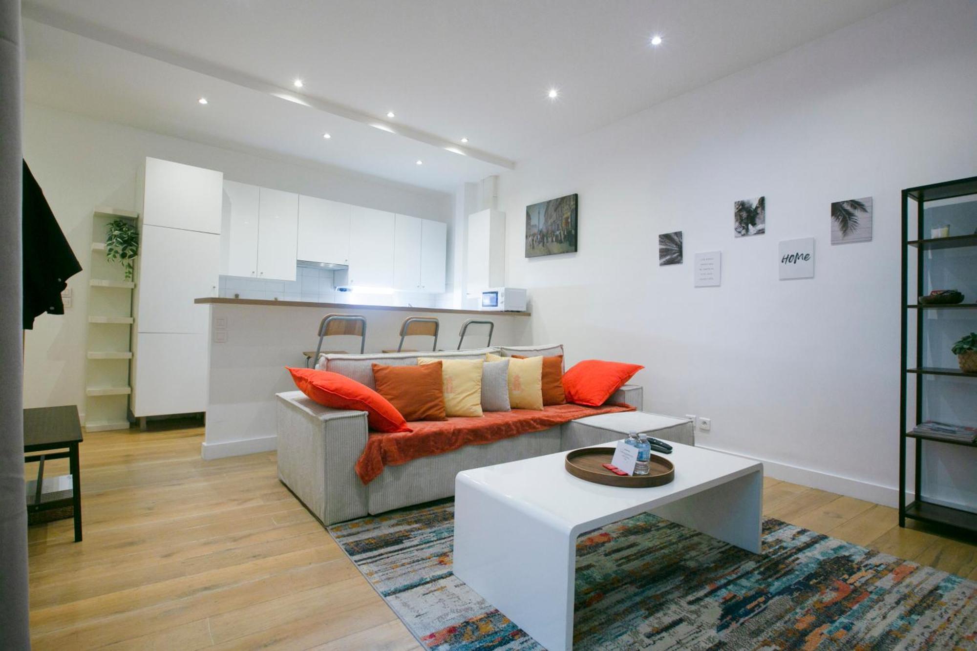 Appartamento Warm 2 Bedrooms - C38 *