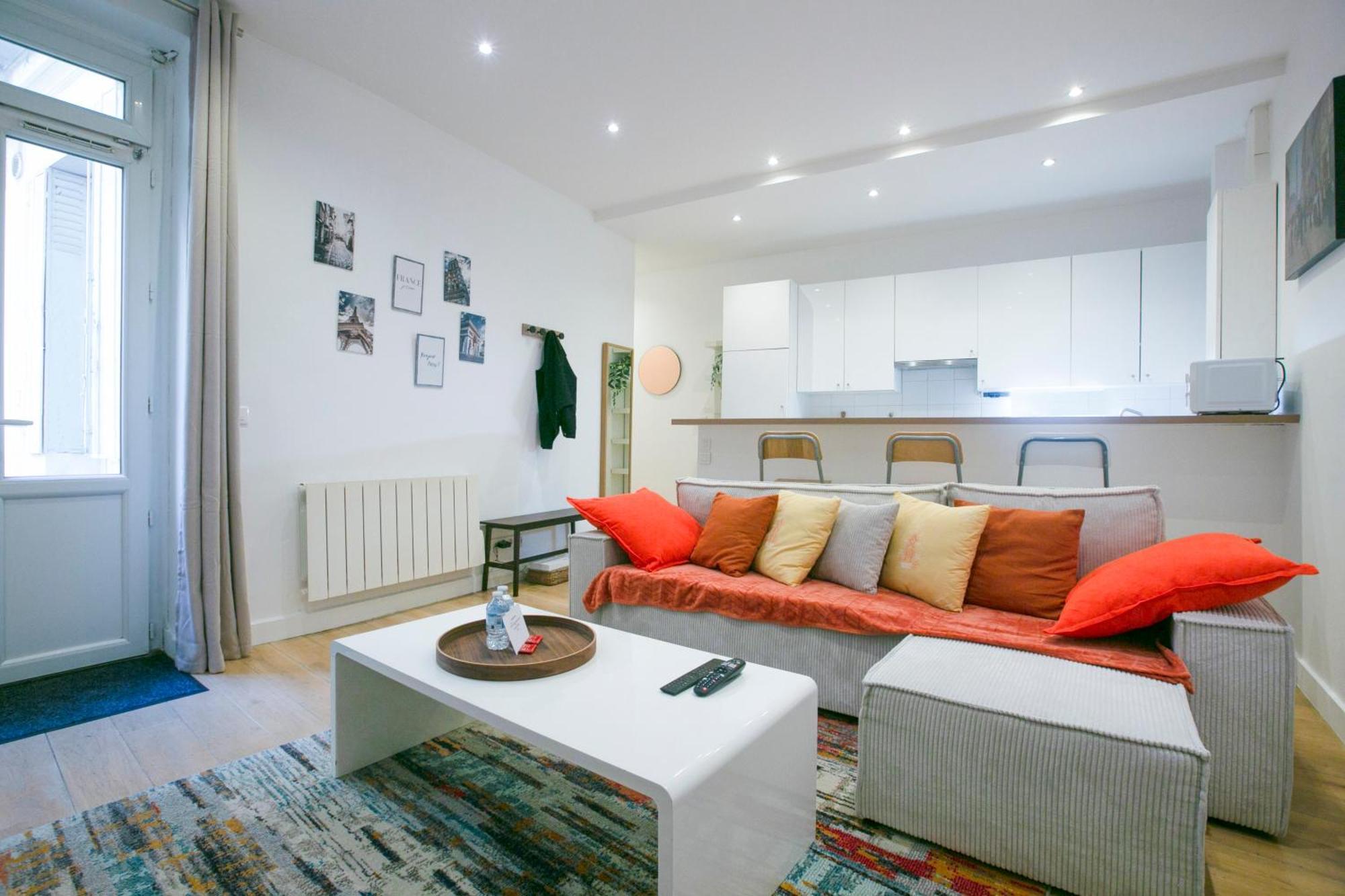 Warm 2 Bedrooms - C38 Appartamento Parigi