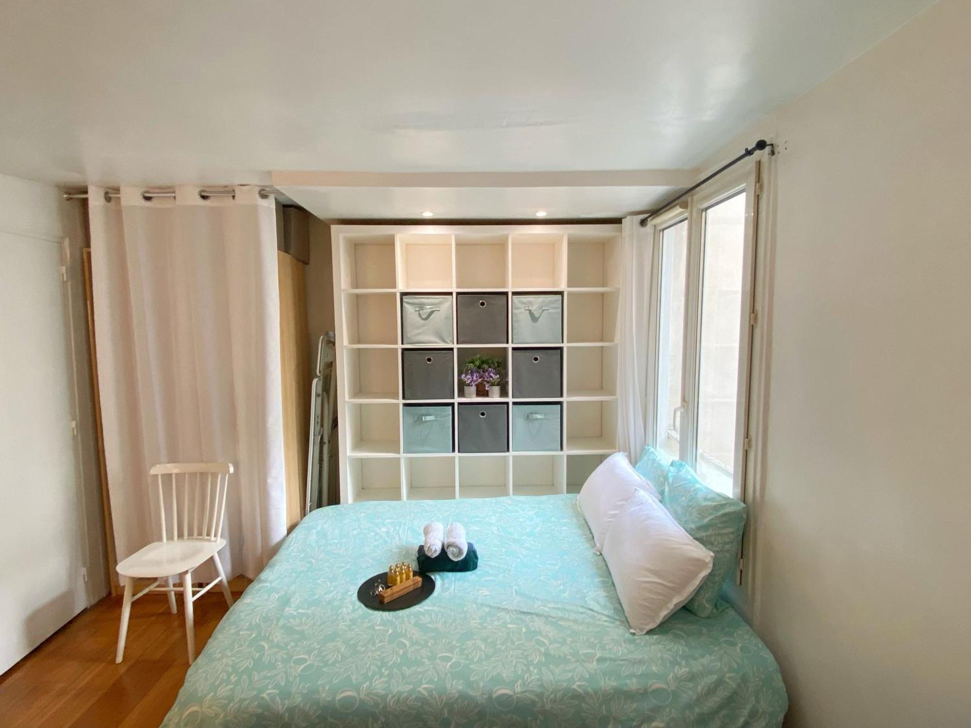 Apartment Poetic - Cozy In 2nd Paris