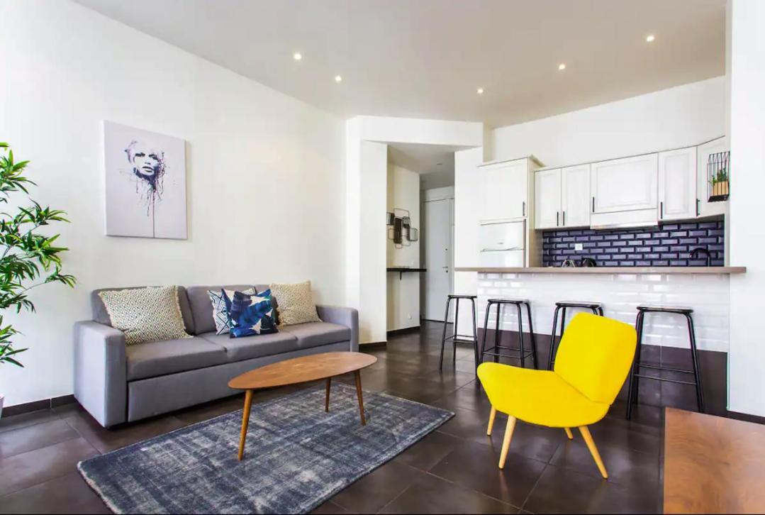 Sentier Historical Center Charming & Cosy Apartment