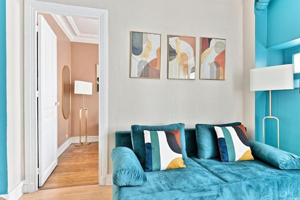 Colore Rue Niepce Paris
