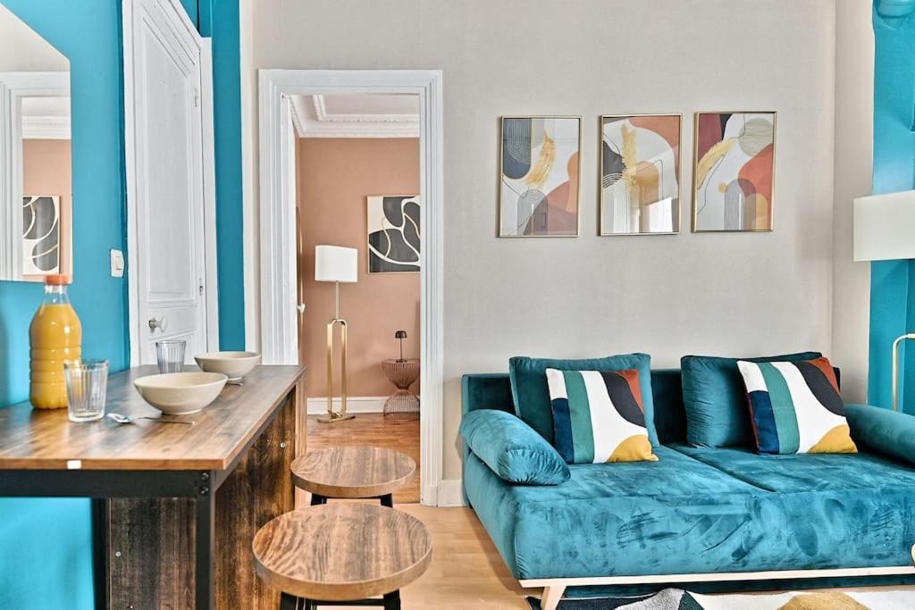 Colore Rue Niepce Paris