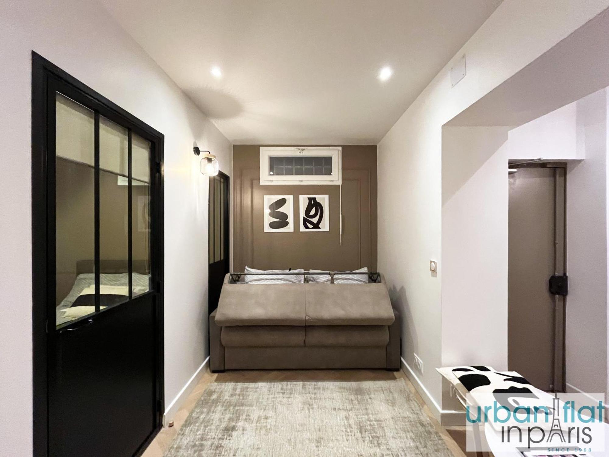 Apartment Urban Flat 178 - Cosy Chic 2 Bedroom Flat In Paris