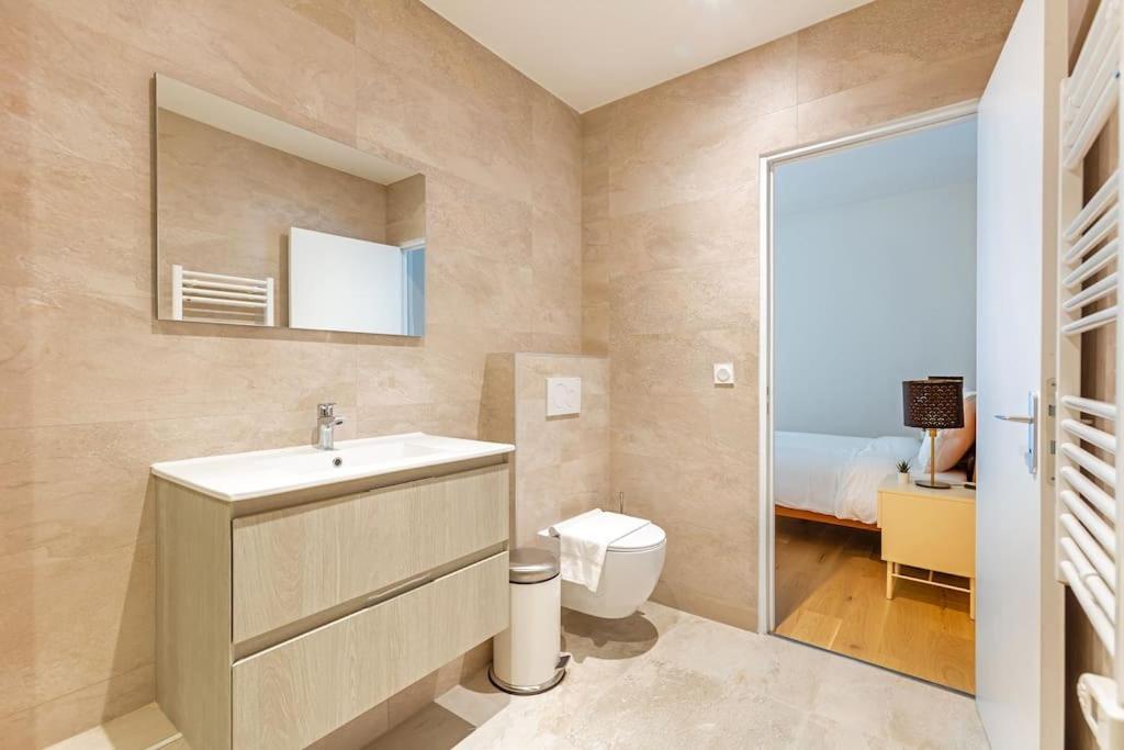 6pers#3 Bedrooms#2 Bathrooms#paris 19 Parigi