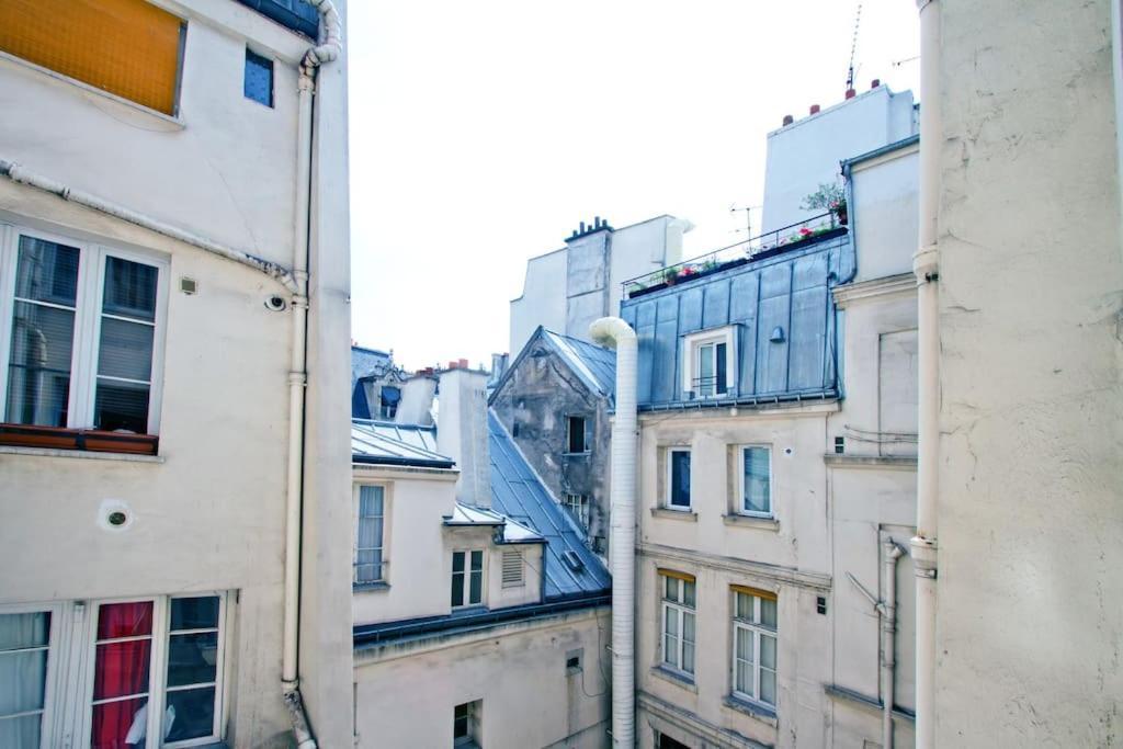 Les Halles Apartment