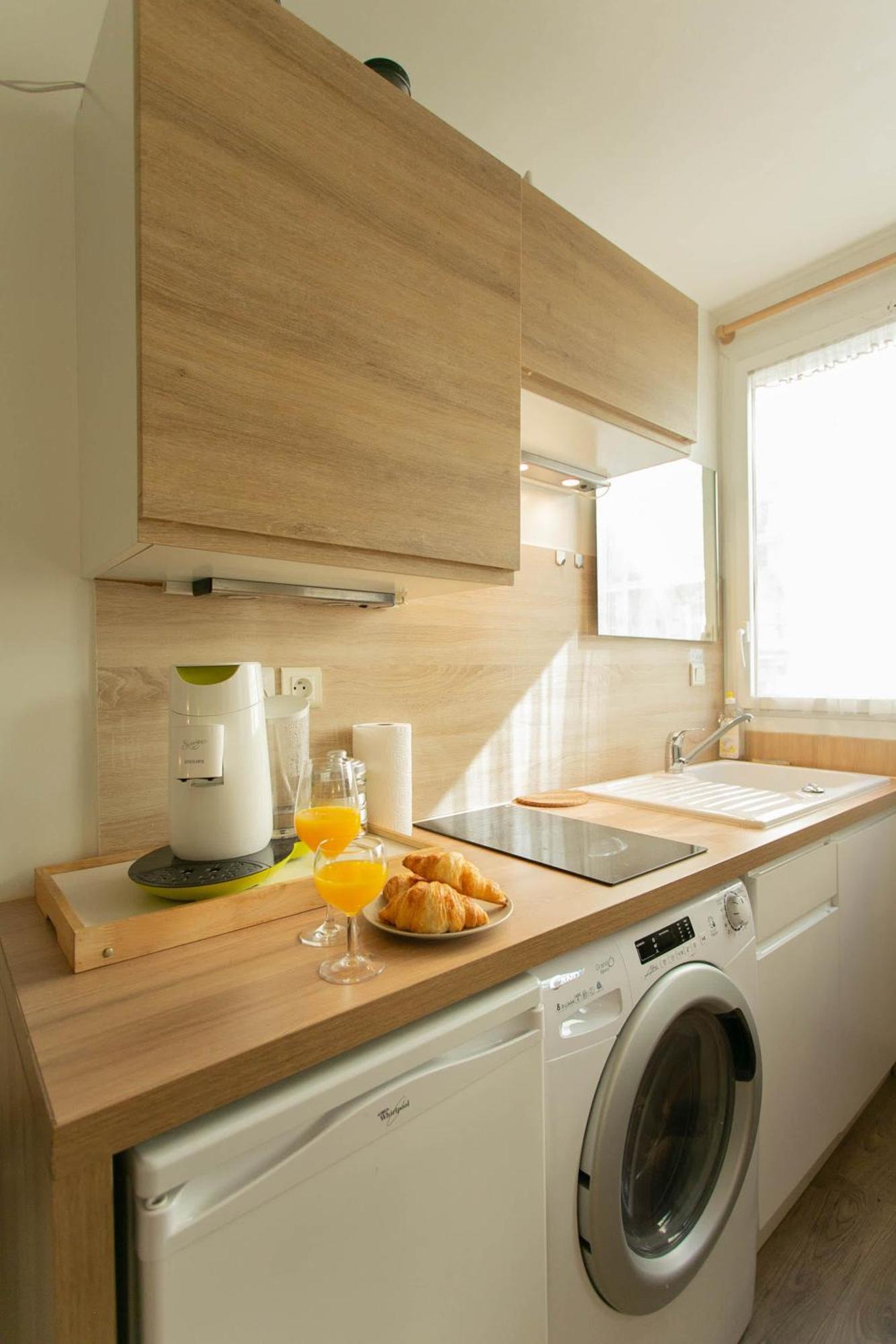 Champs Elysees & Arc De Triomphe - Cityapartmentstay Apartment Paris