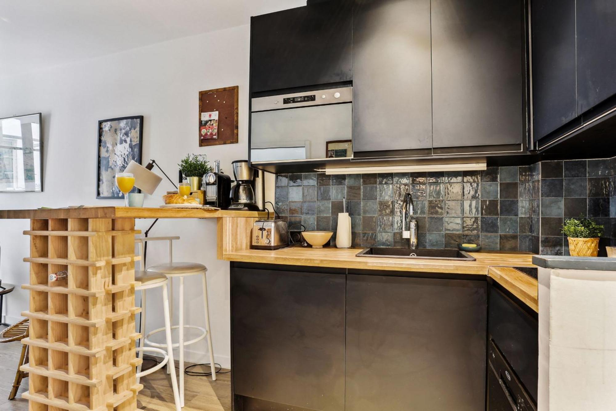 Invalides & Tour Eiffel - Cityapartmentstay * Parigi