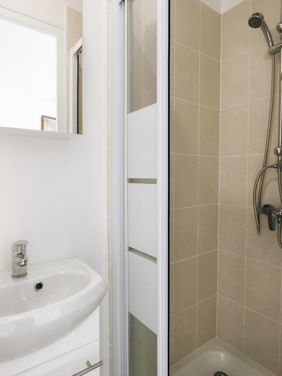 19m2 With Air Conditioning In The 15th *