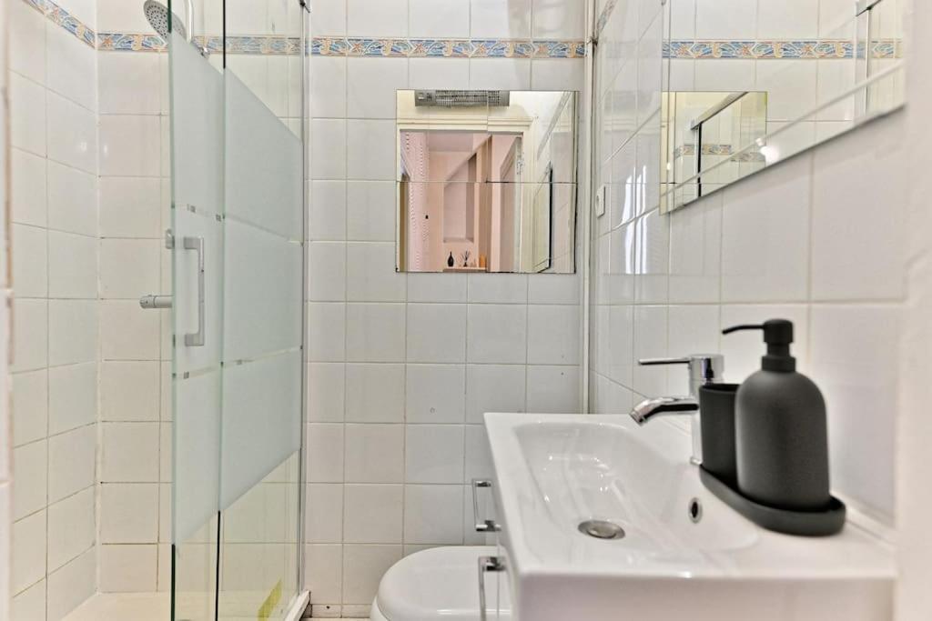 Appartamento Rez-de-chaussee - Montparnasse Parigi