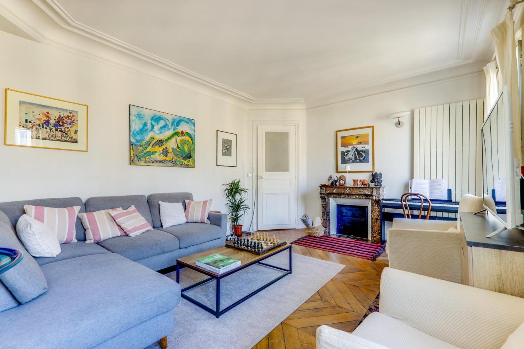 Central Avec Balcon Apartment
