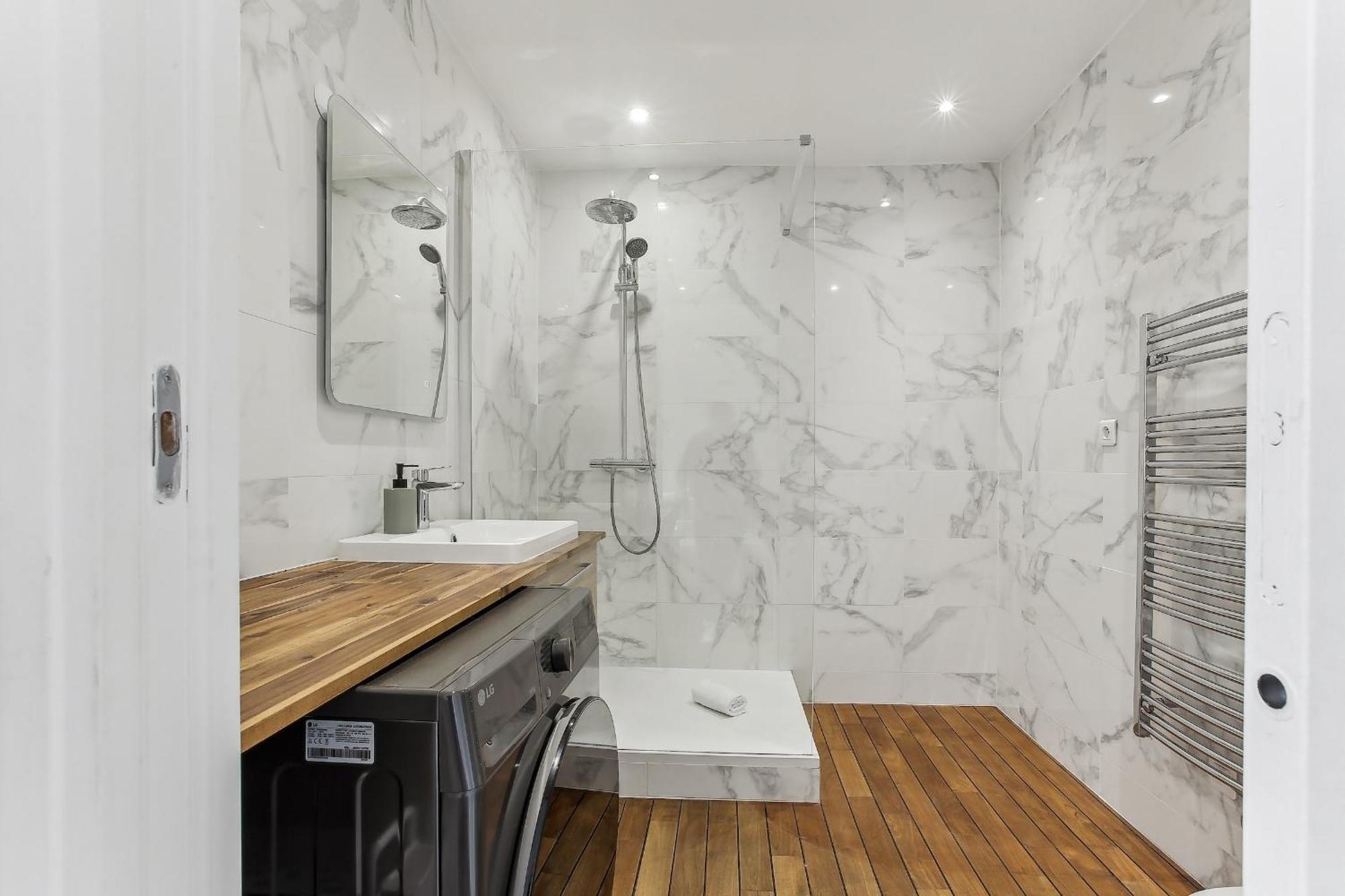 Champs-elysees & Trocadero - Cityapartmentstay *