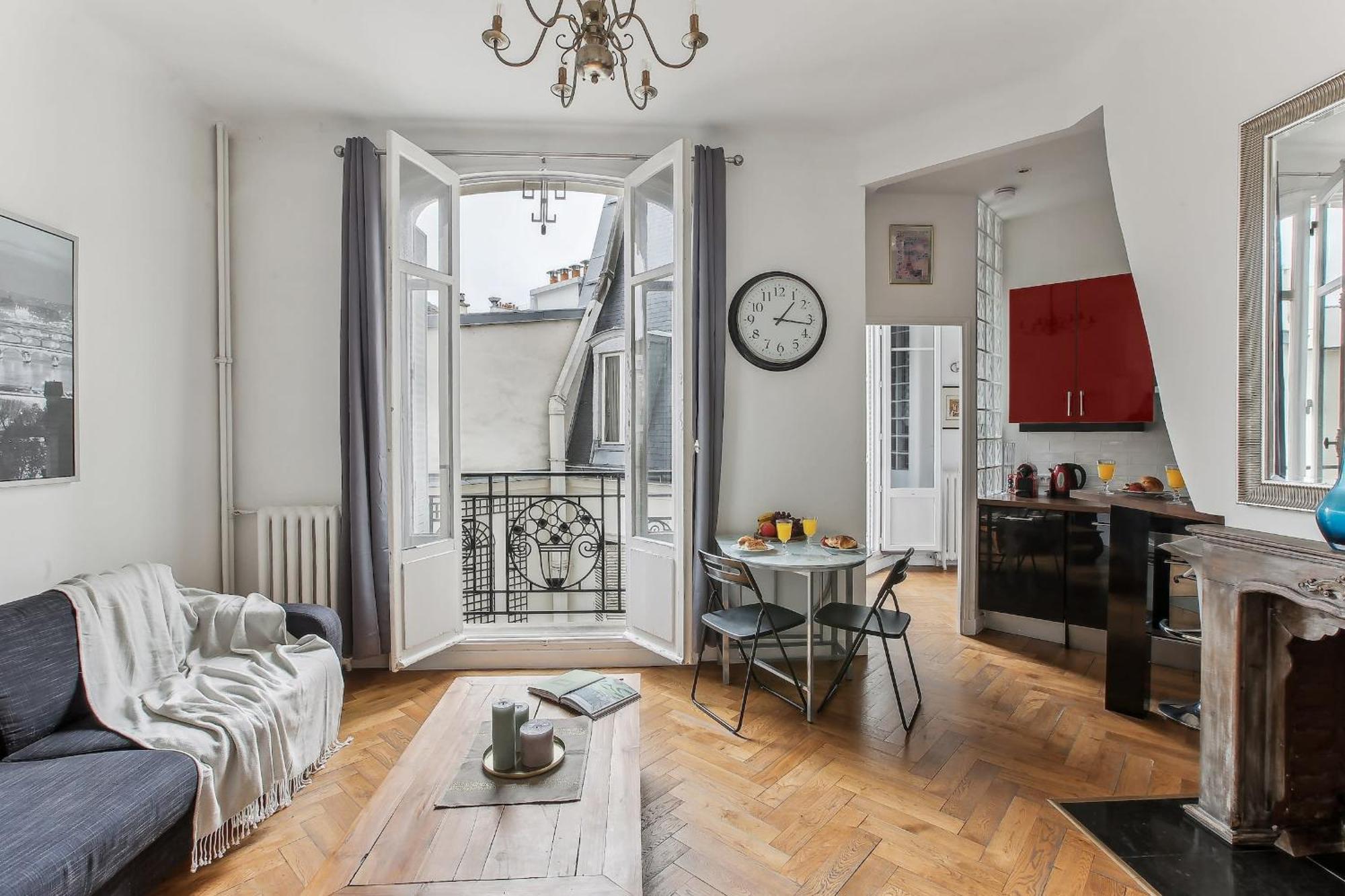 Champs-elysees & Trocadero - Cityapartmentstay *