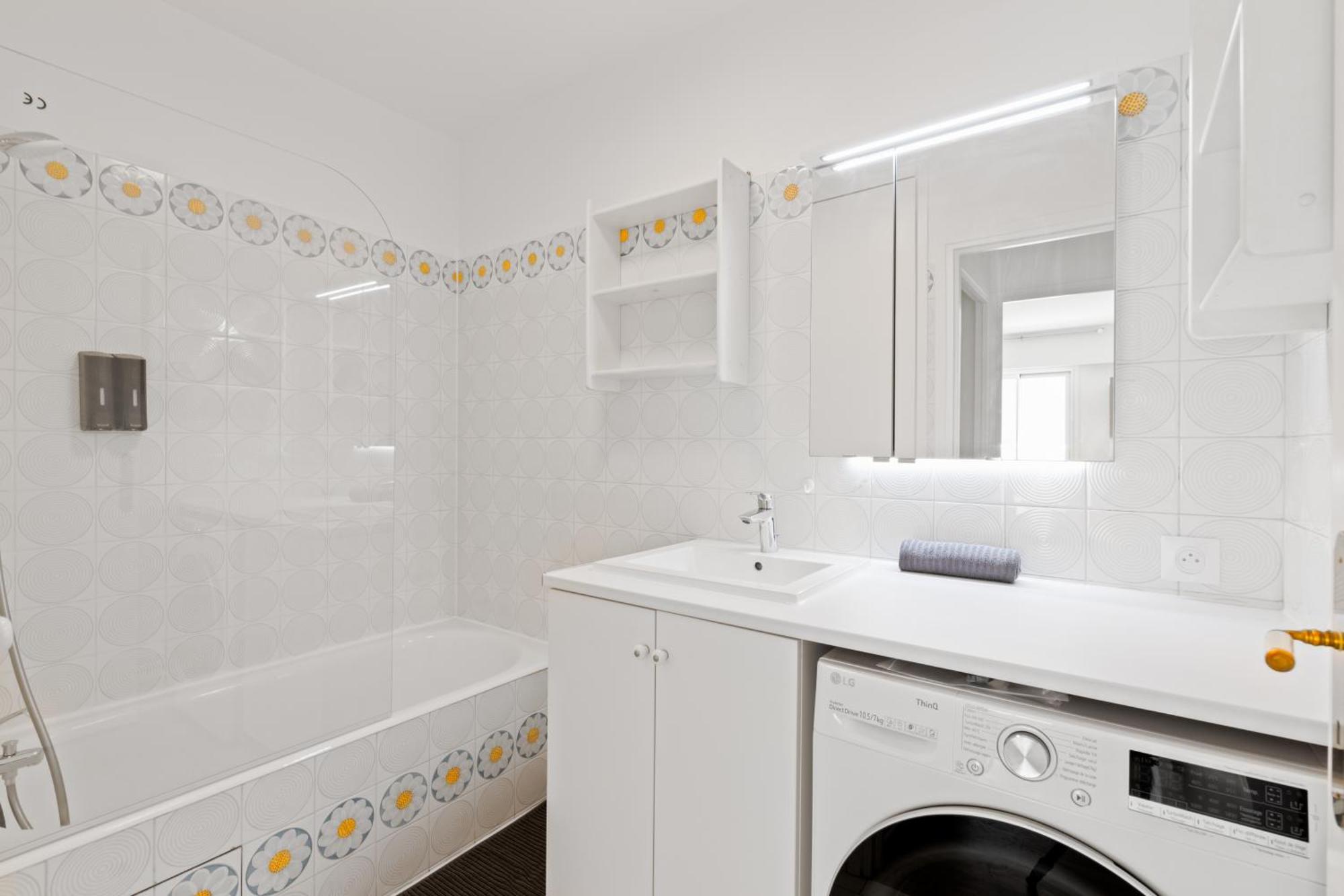 Quartier Luxembourg Apartment