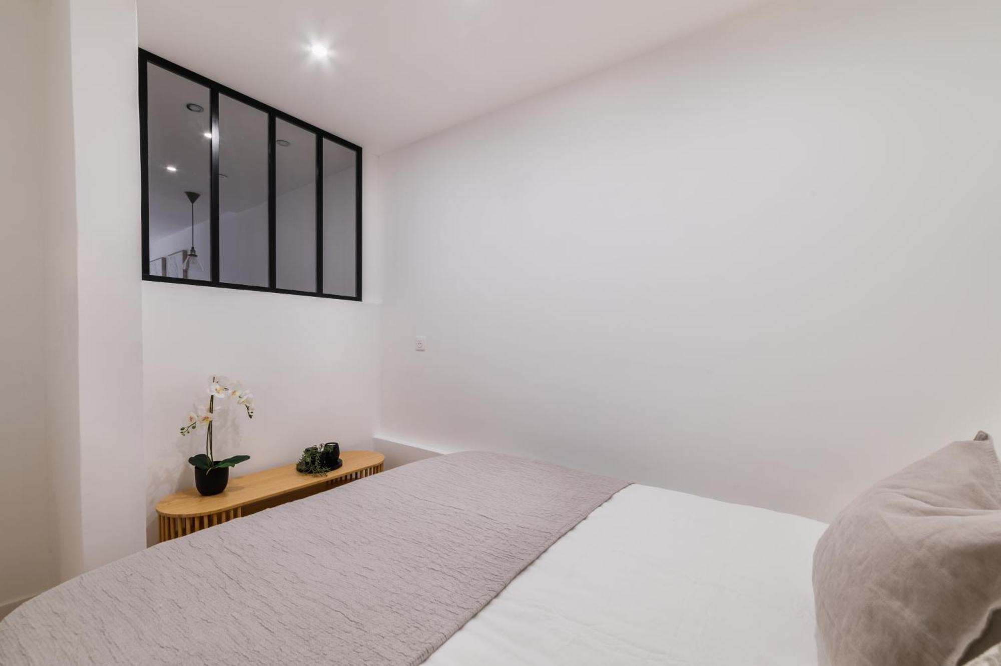 Appartamento Flat Rue D'assas Private Garden Parigi