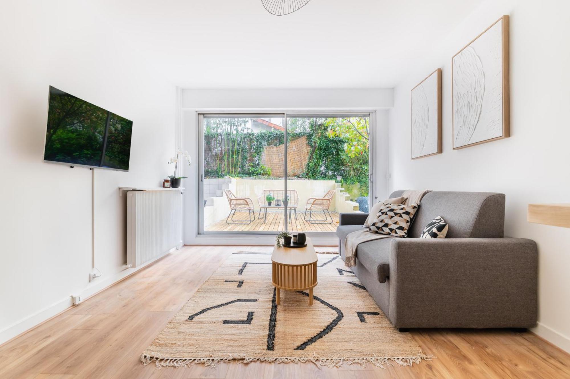 Flat Rue D'assas Private Garden Appartamento