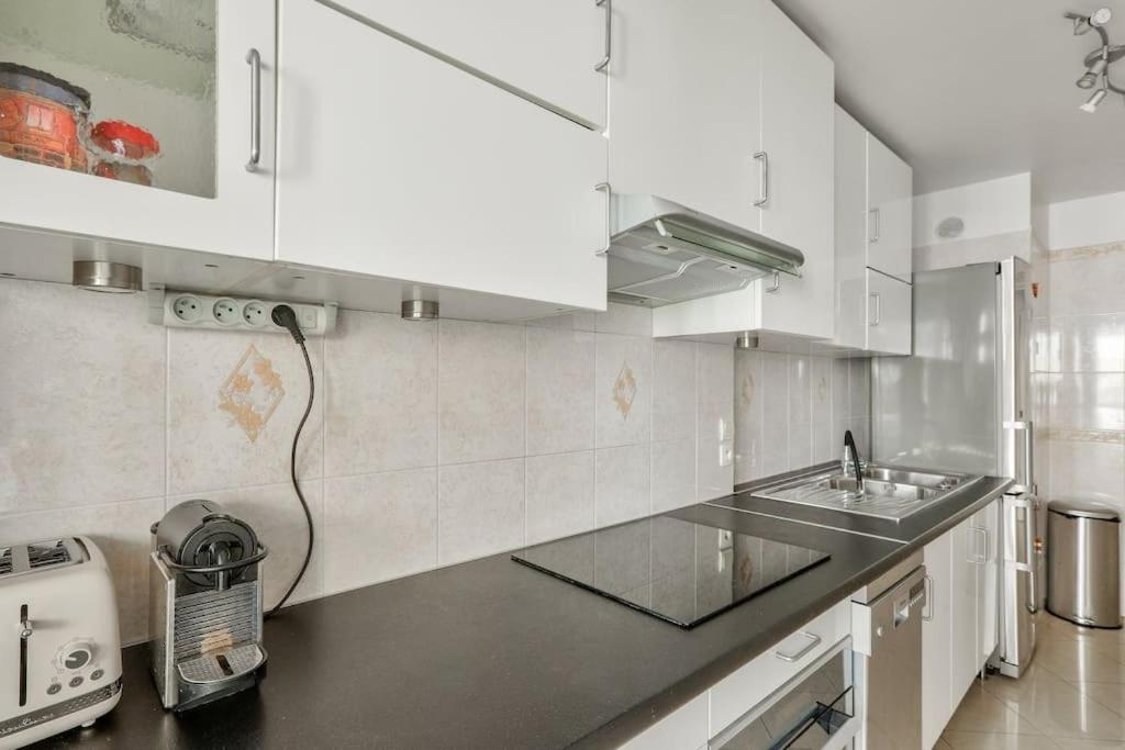 Cosy Avec Balcon Pont De Flandres - Crimee Apartment Paris