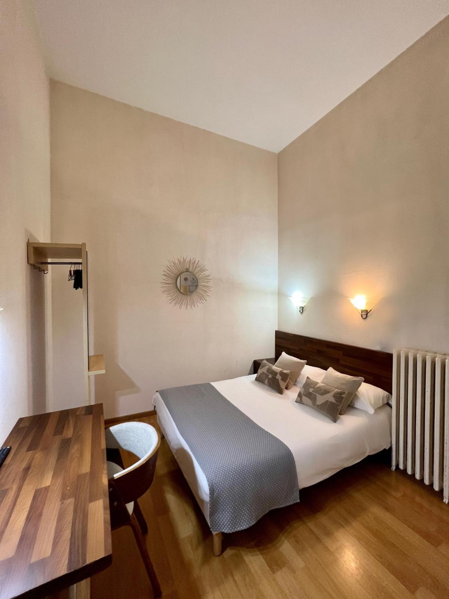 Des Beaux Arts Hotel 2*