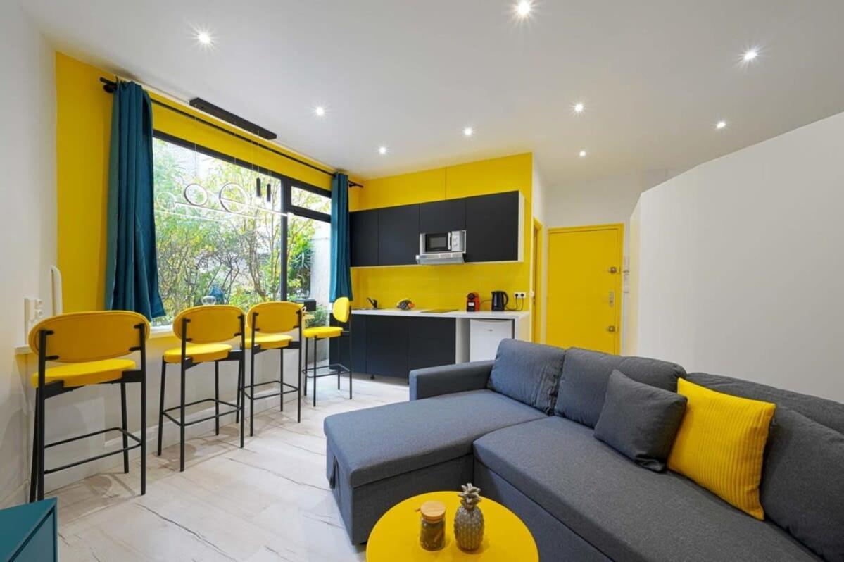 Agreable 2 Piece Au Coeur De 17 Arrondissement Apartment