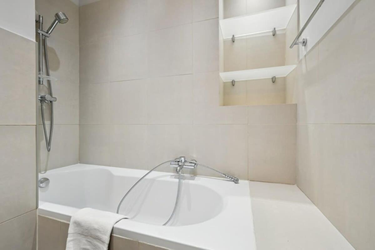 Apartment 1br Champs-elysees - Cityapartmentstay Paris