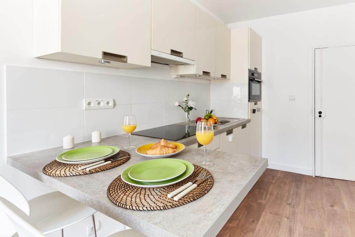 Rogito Fresh Scented Apartment *
