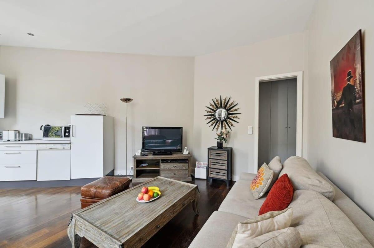 1br Champs-elysees - Cityapartmentstay Paris