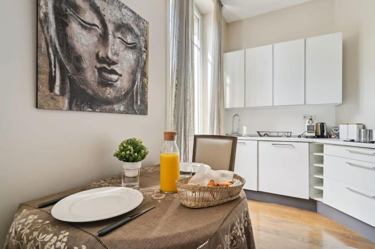 Apartment 1br Champs-elysees - Cityapartmentstay Paris