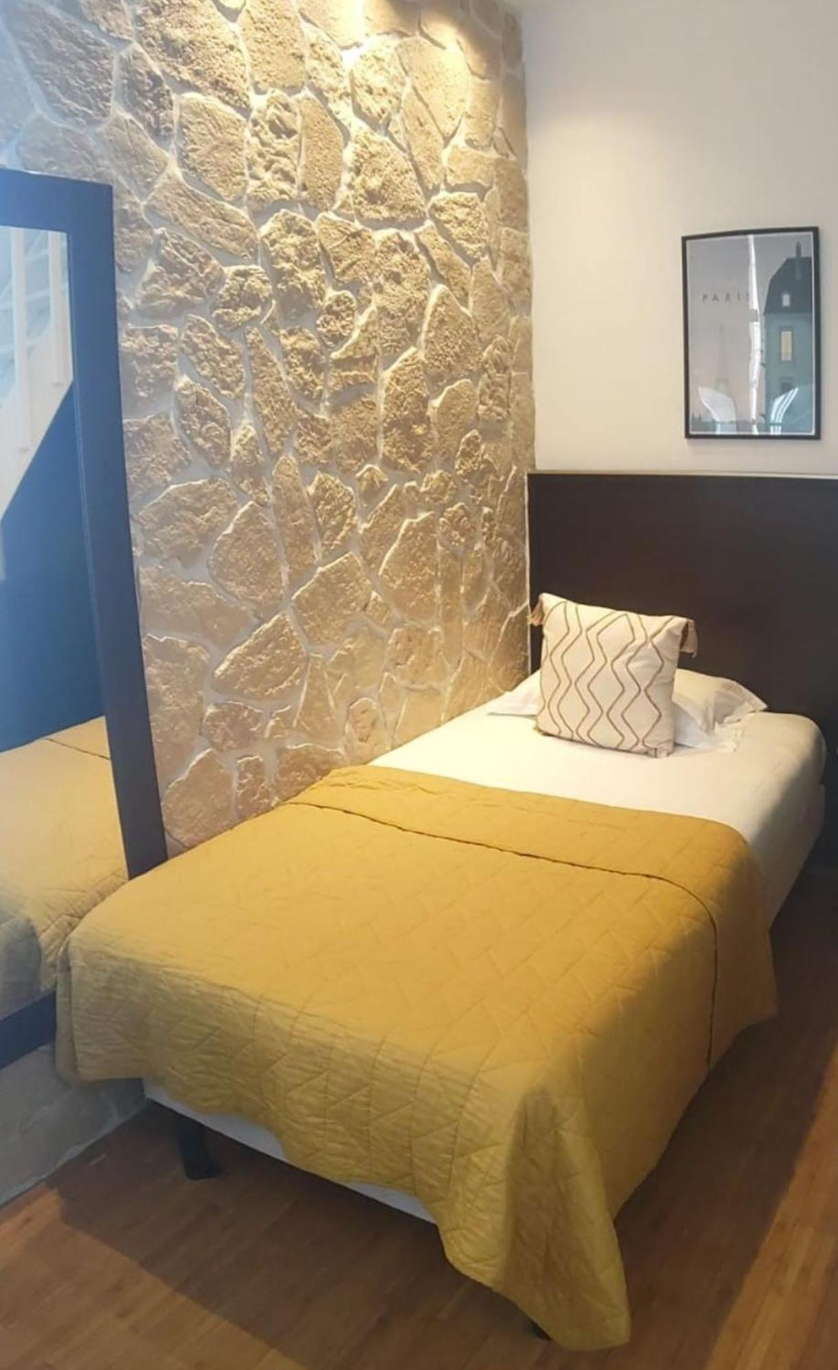 Bonne Nouvelle Hotel