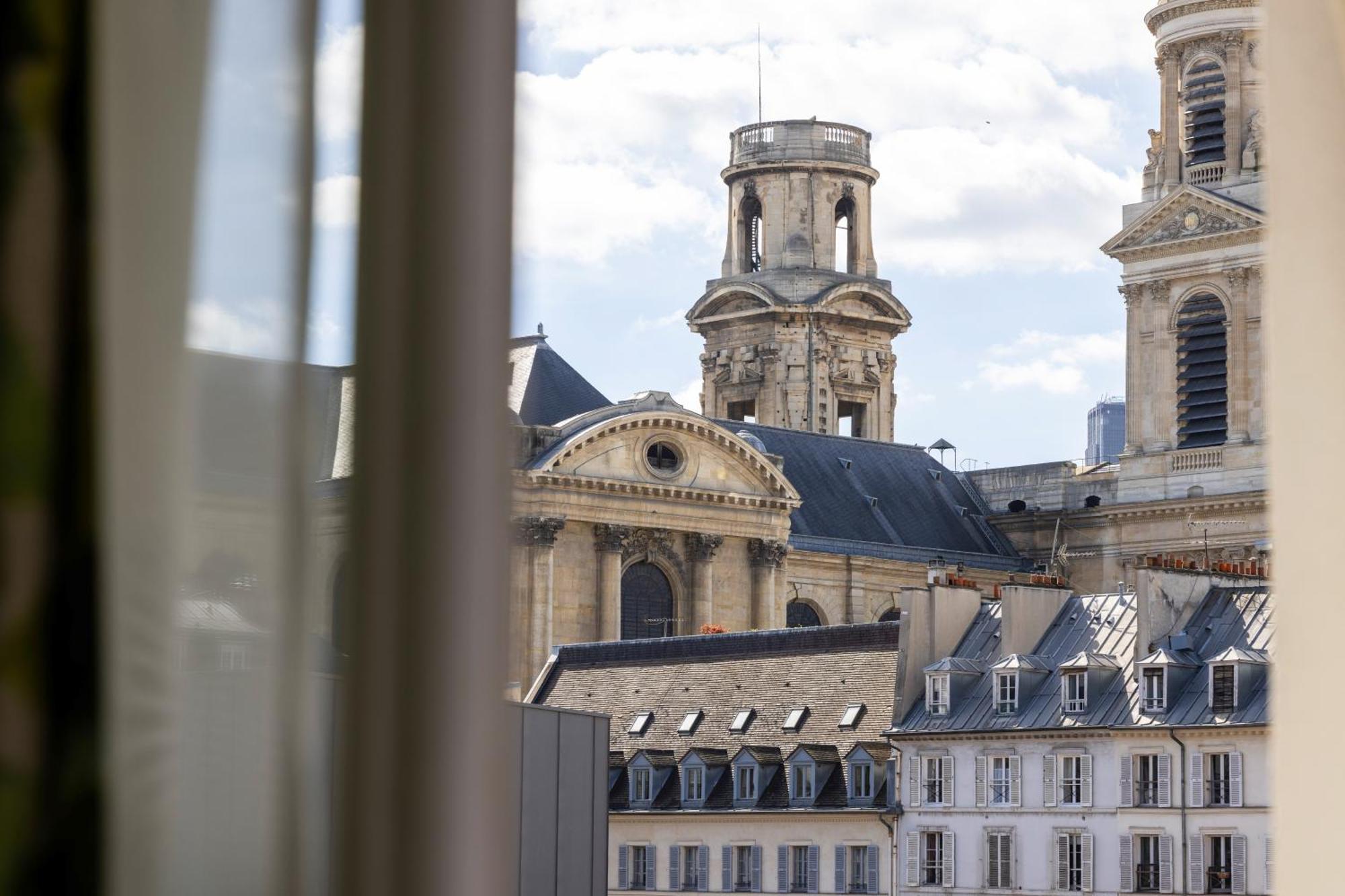 Hotel Clement 2*