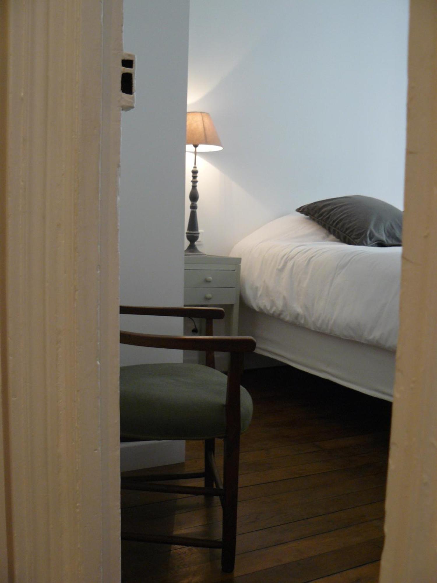 La Cour Du 5eme - D'hotes Paris