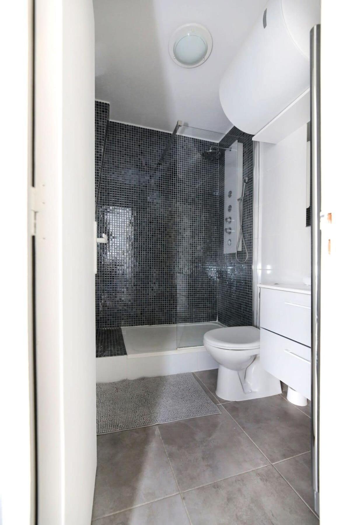 Appartamento Studio Tout Equipe Proche Arc De Triomphe - 2p
