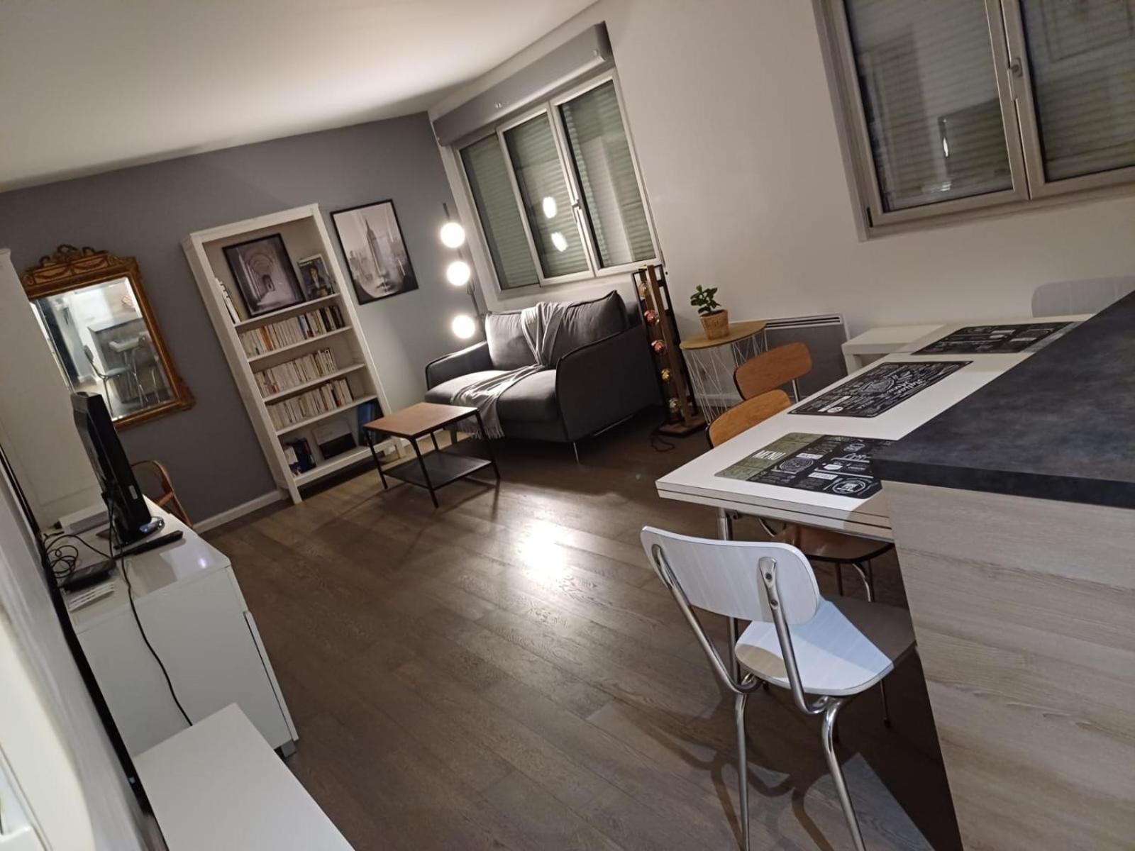 Apartment Superbe Centre - Buttes Chaumont *