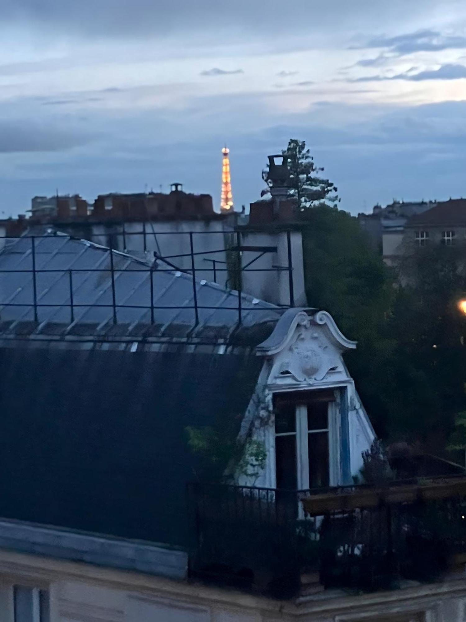 Apartment Amazing Sacre-coeur Views In Montmartre