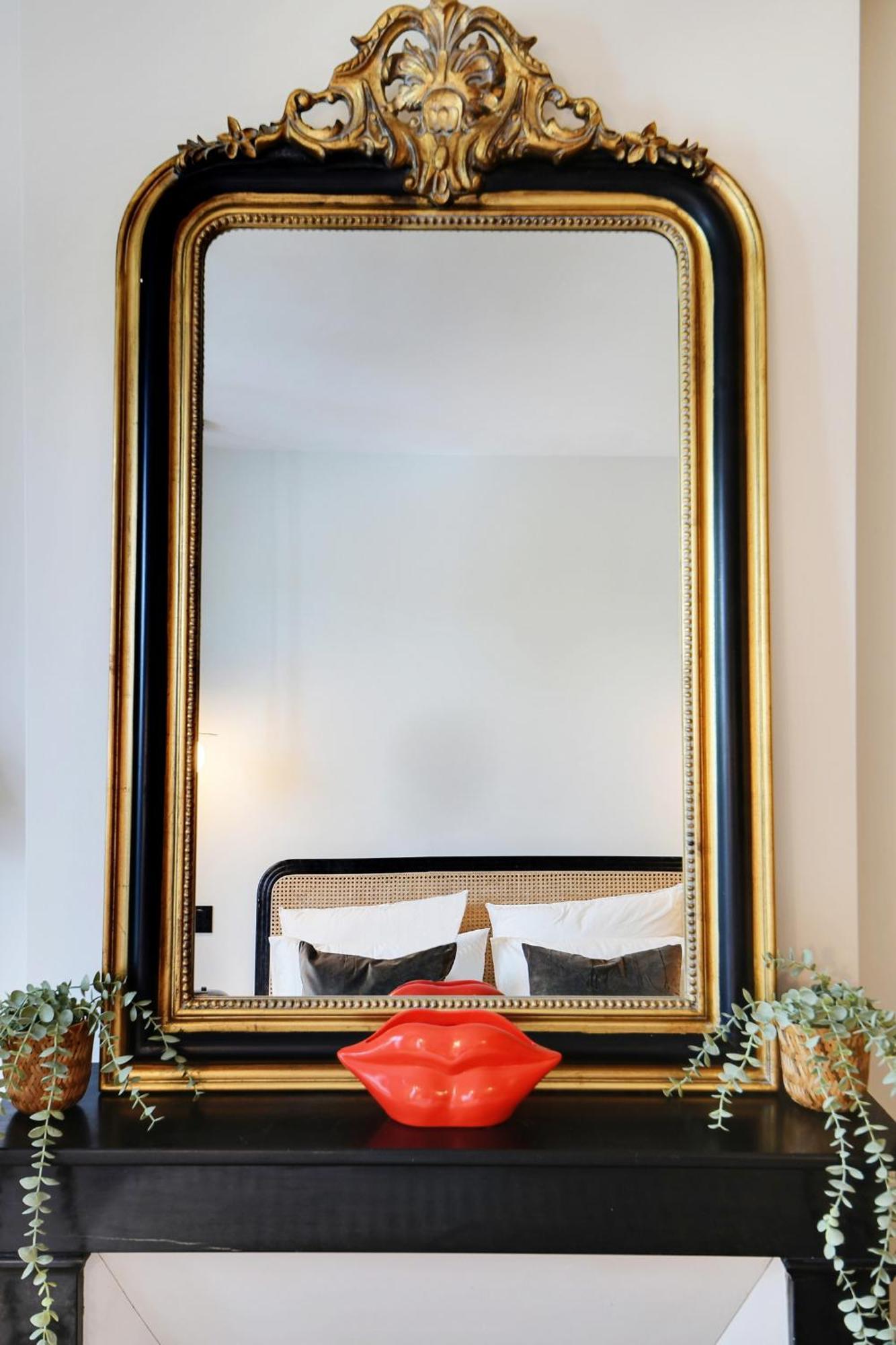 Apartment Luxury Flat By Les Maisons De Charloc Homes *