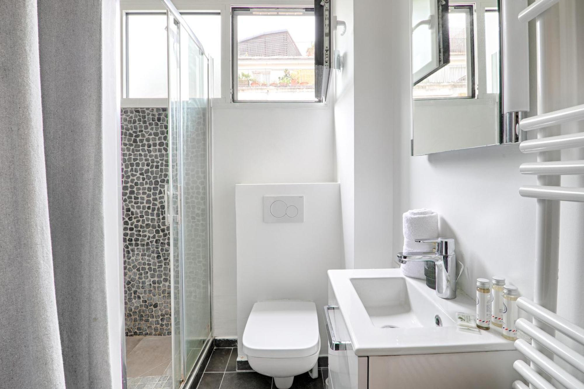 Apartment Le Coin Des Lecteurs - 1er Arrondissement 75m² Paris