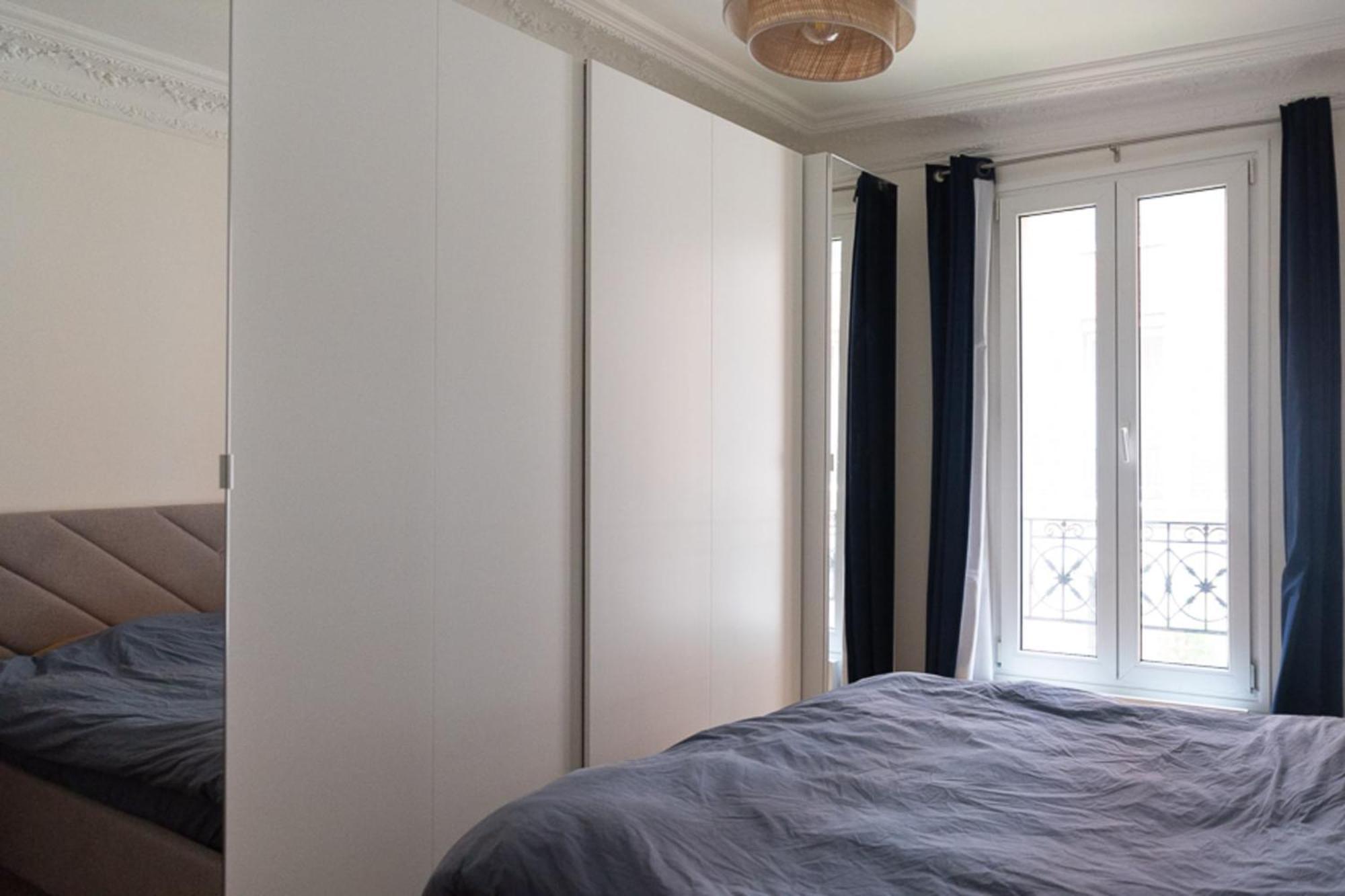 Apartment Charming In Montmartre Paris