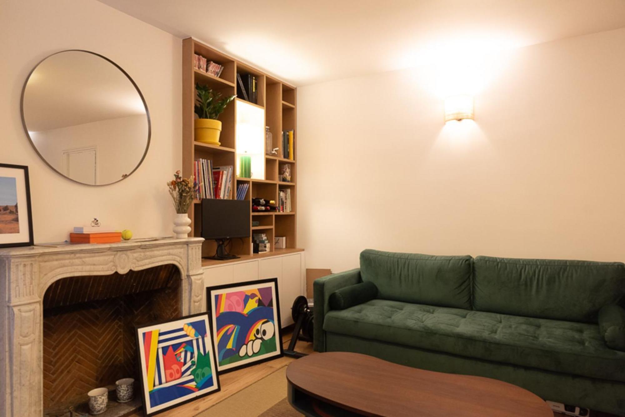 Apartment Charming In Montmartre Paris