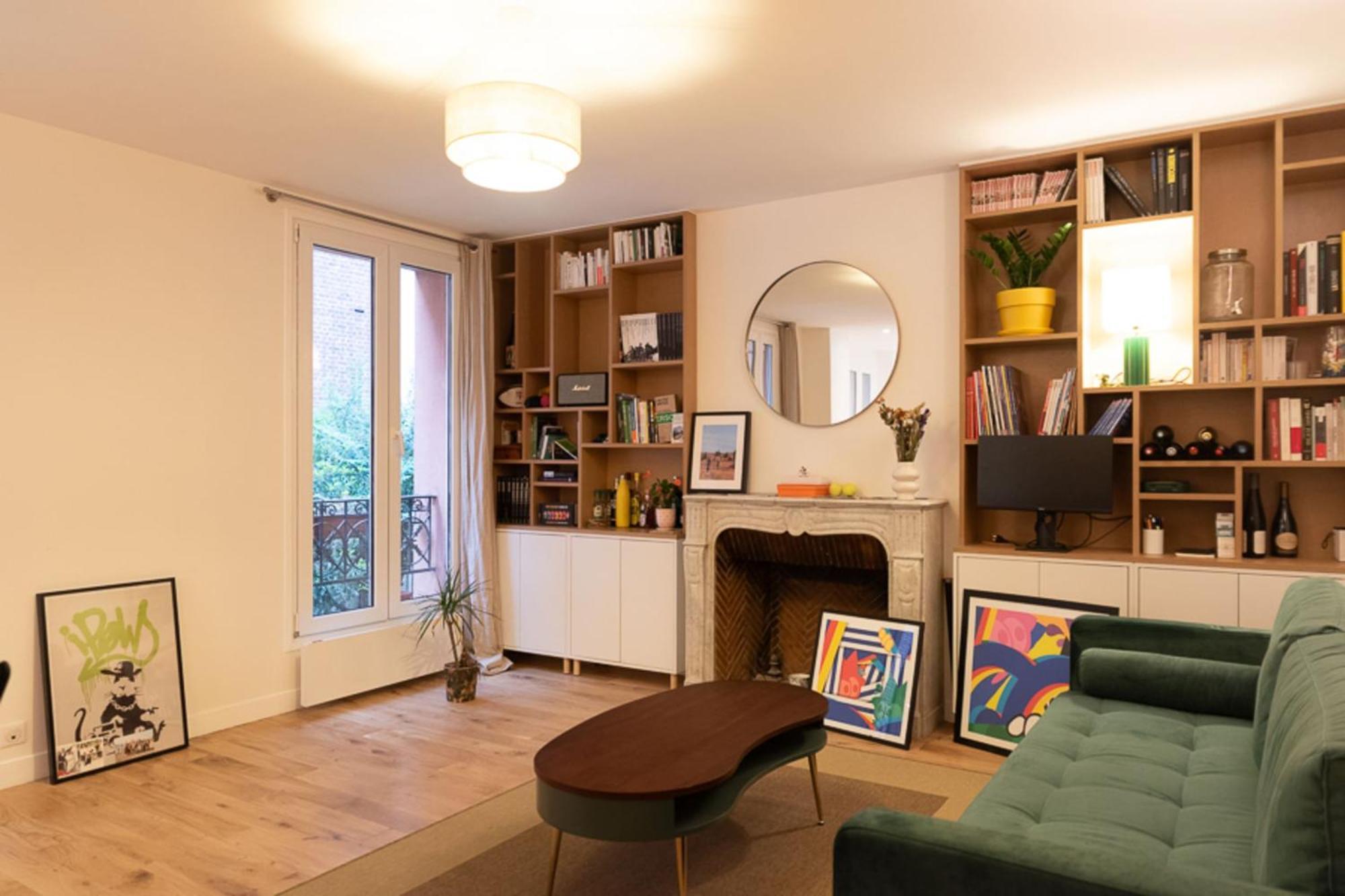 Apartment Charming In Montmartre