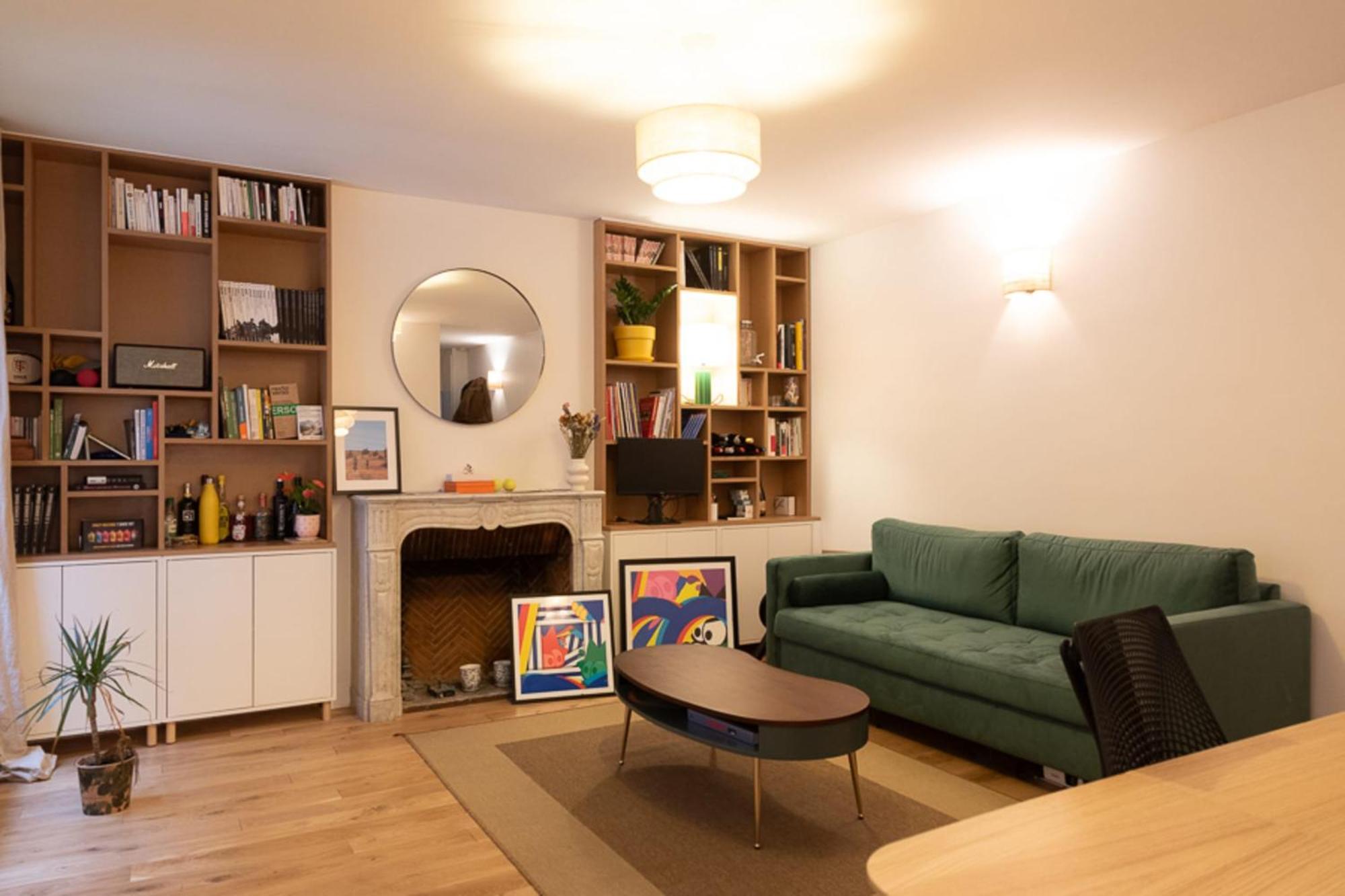 Apartment Charming In Montmartre
