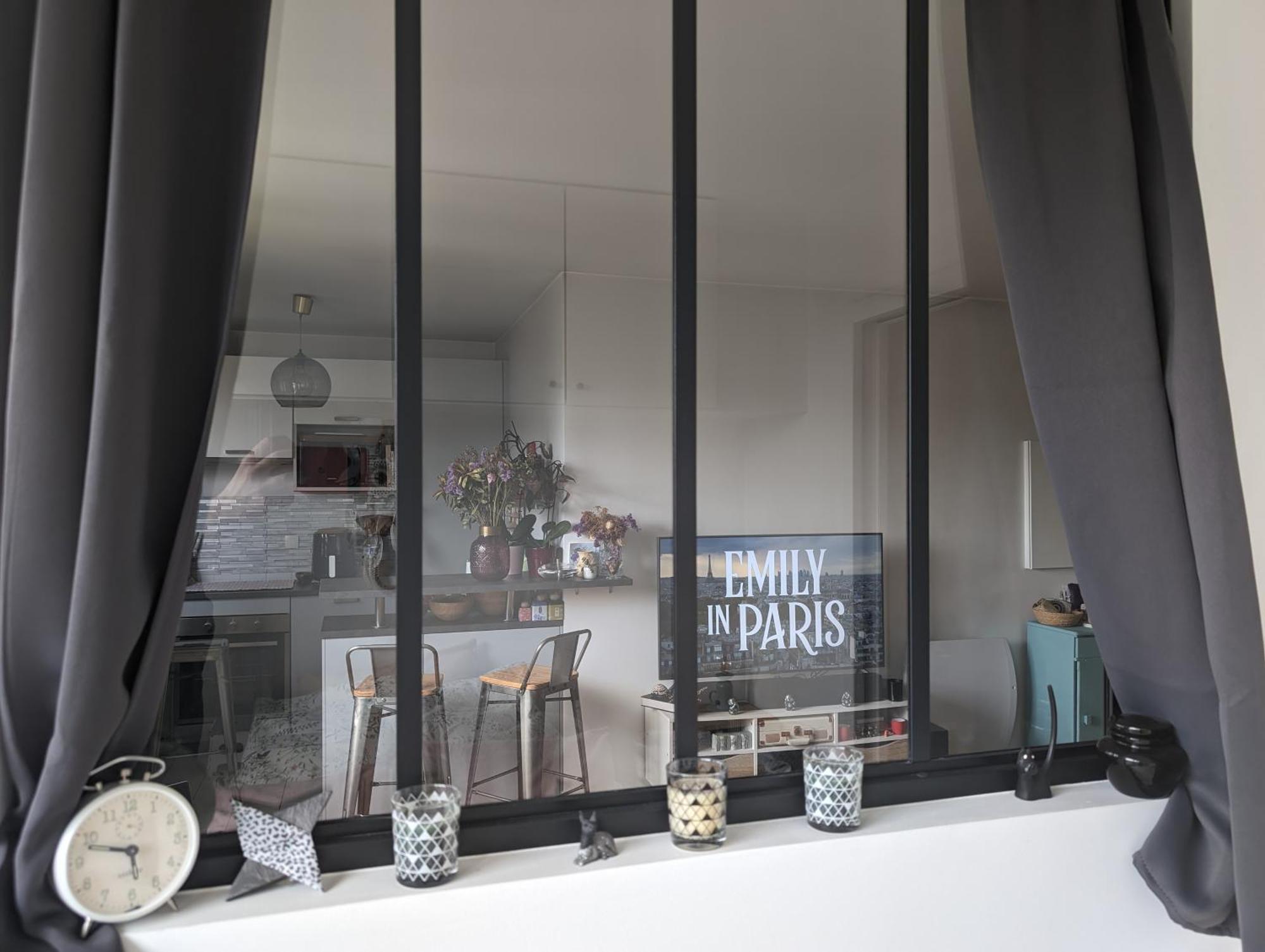 Appartamento Sunny & Quiet On Courtyard 1br Parigi