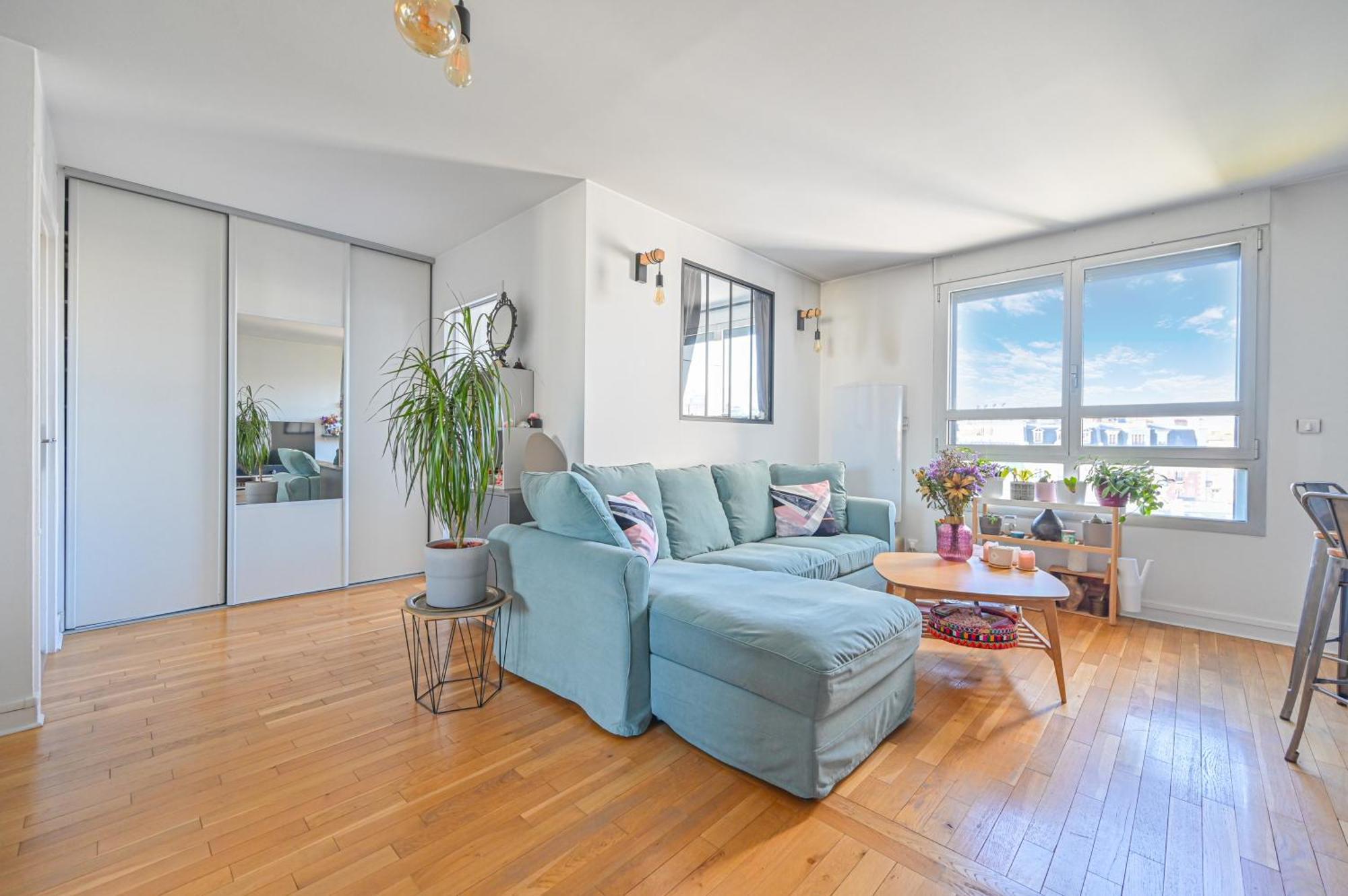 Appartamento Sunny & Quiet On Courtyard 1br Parigi