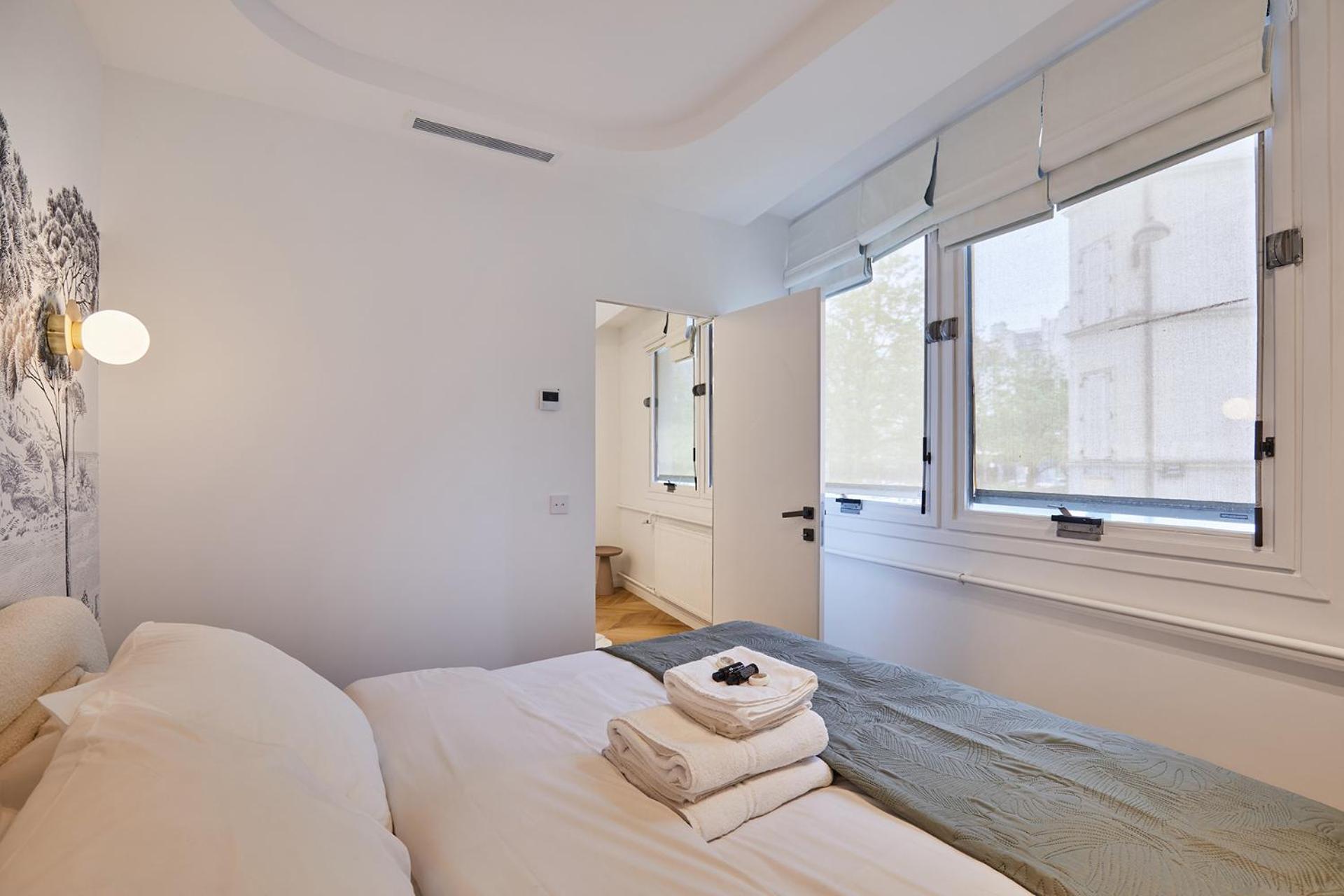 Montparnasse By Studioprestige Parigi
